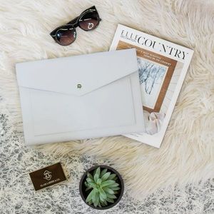 Megan Portfolio Clutch